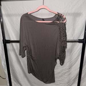 Women's Vintage Grey Top Slit Sleeve